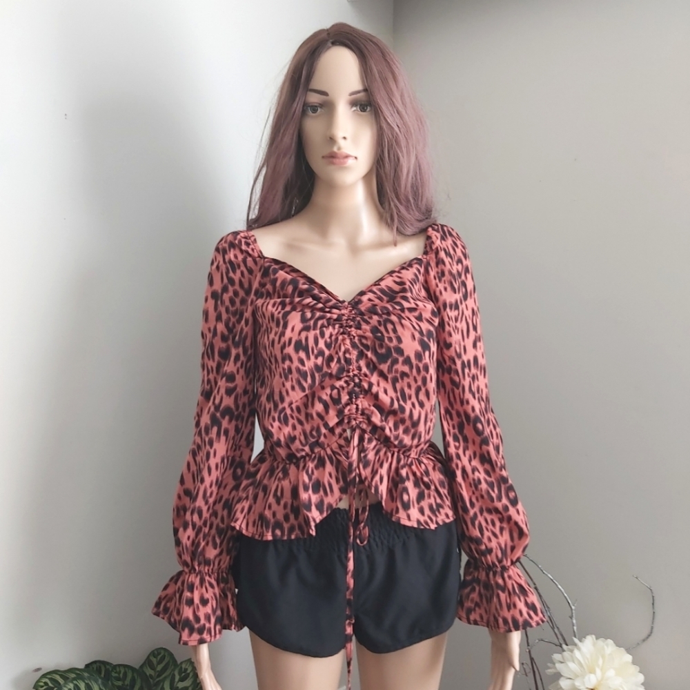 Nasty Gal long sleeves blouse top ruched cropped leopard animal print ruched